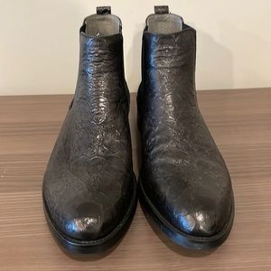 Worn once Robert Graham skull boots